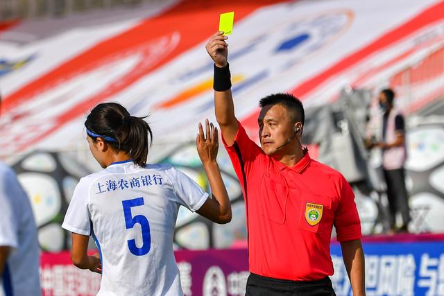 五仁月饼回收价格飙升至1000元，消费者感叹与猪同食