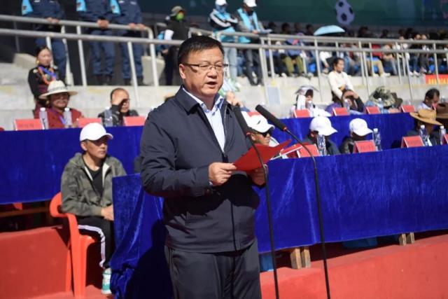 皇家马德里客场失利，姆巴佩错失点球引发争执